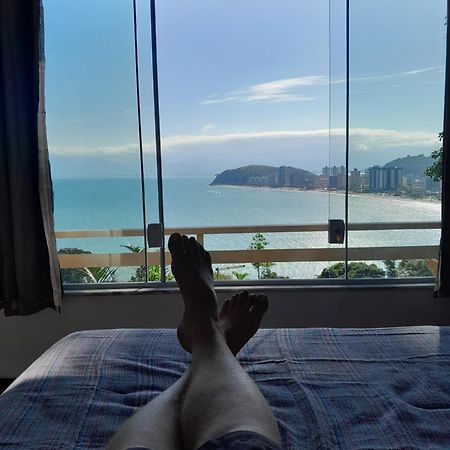 Por De Sol No Mar Da Cama Villa Caraguatatuba Kültér fotó